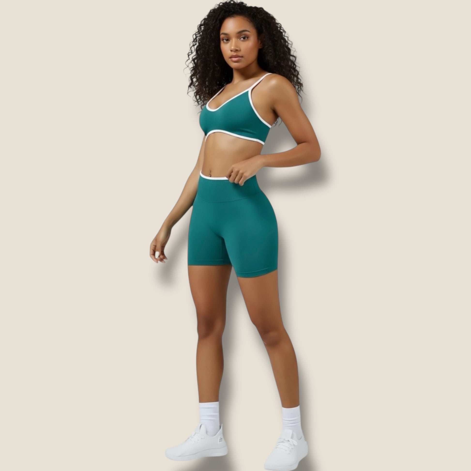 kurze Sportleggings mit Sport-BH Set - AuriFit 