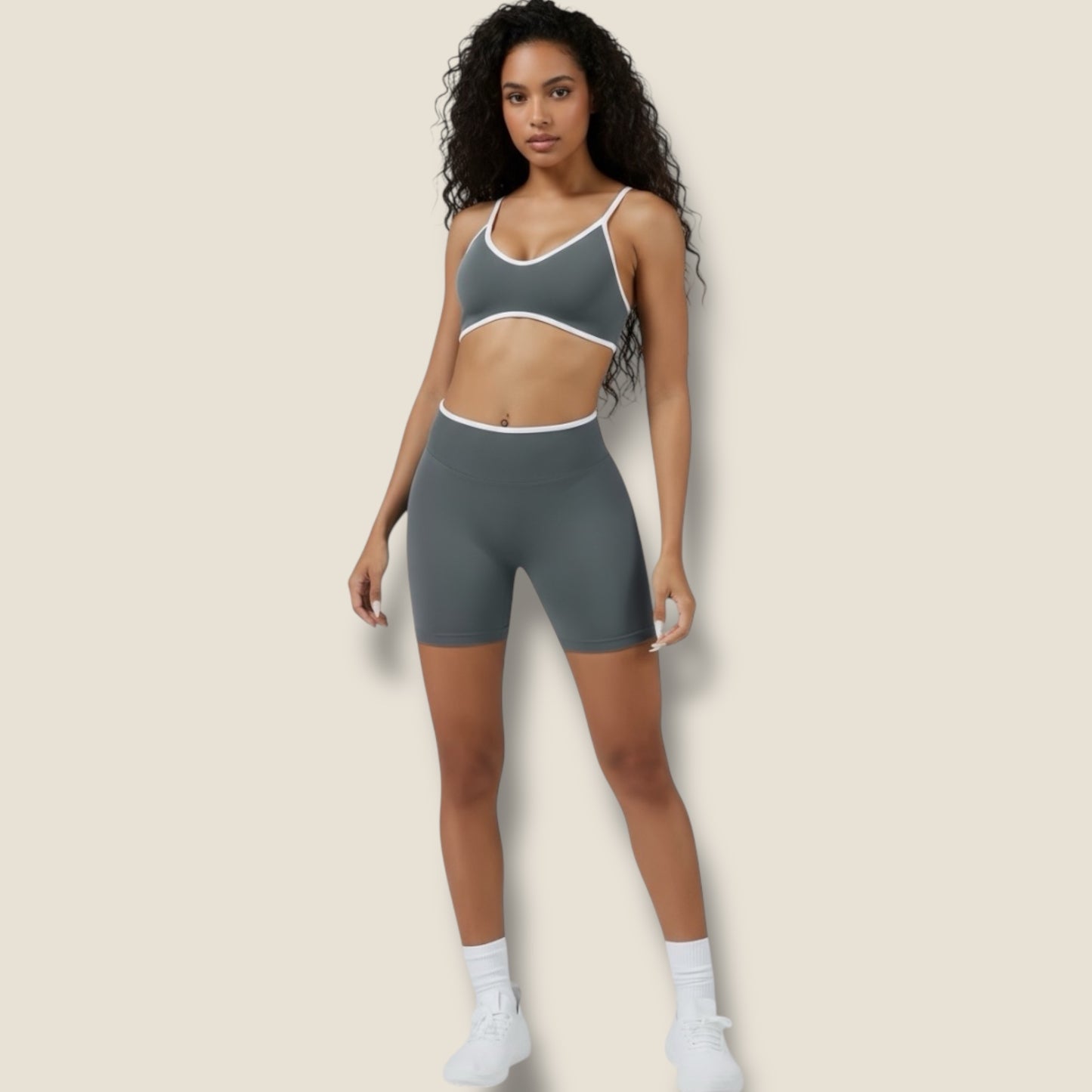 kurze Sportleggings mit Sport-BH Set - AuriFit 