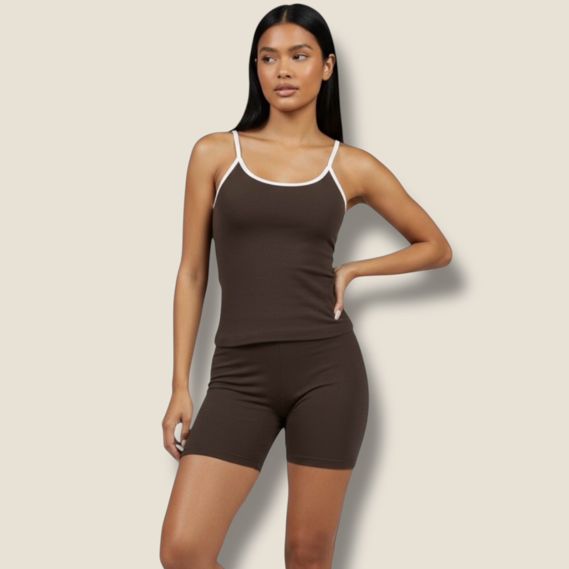 langes Trainingstop mit kurzer Hose Set - AuriFit 